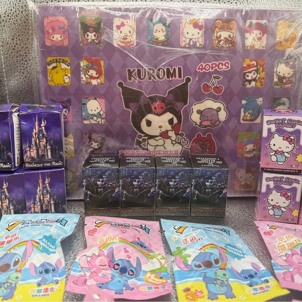 Samrio Hello Kitty, Stitch, Nightmare Before Christmas Blindpacks 60 Items - Picture 4 of 8